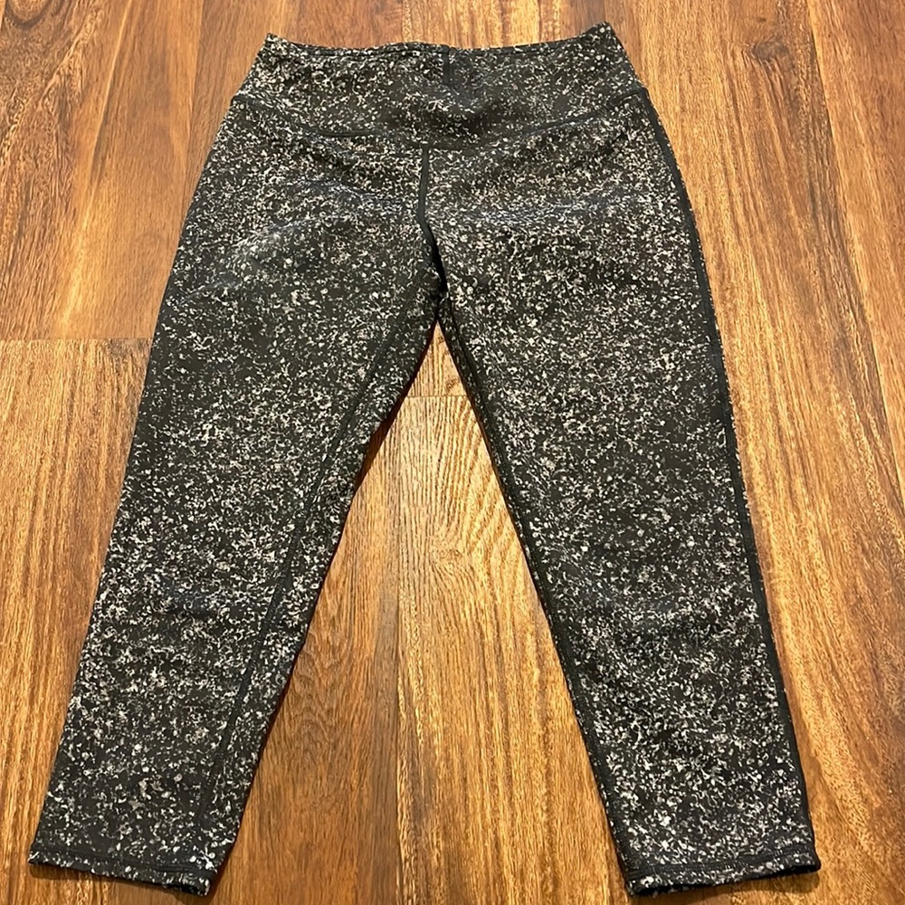 Hylete capri Size small
